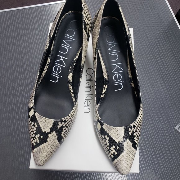 Calvin Klein Shoes - Calvin Klein women's sz 10M Leather Snake Print Heels - Gently Used